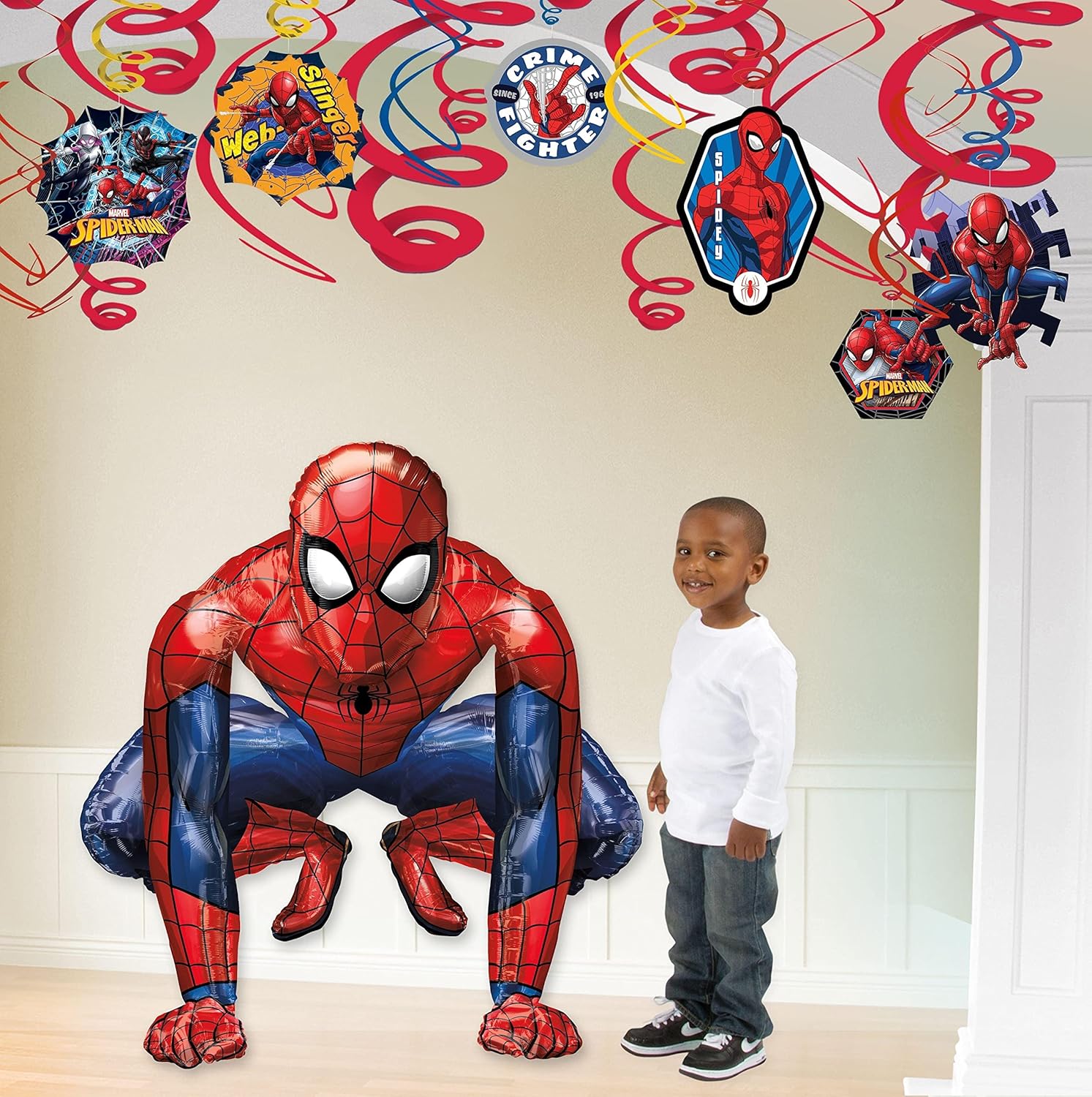 Colorful Spiderman animated foil balloon from Anagram featuring Spider-Man in a dynamic pose, ideal for superhero celebrations.
