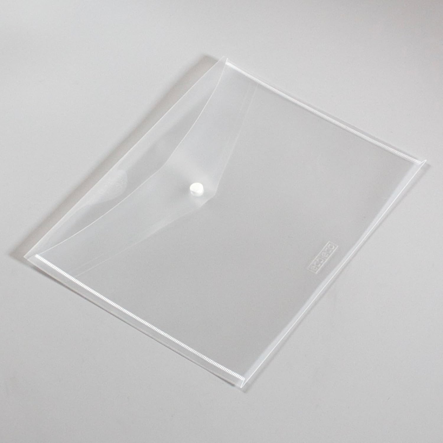 A4 recycled clear plastic wallet with press stud closure, Eco-Eco Stationery, 310x238mm, pack of 5 for organizing documents.