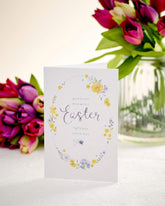 Carlton Cards Happy Easter 5 Pack of Cards, Card to Send Warm Easter Wishes, Traditional Easter Card with Floral Design, 556430