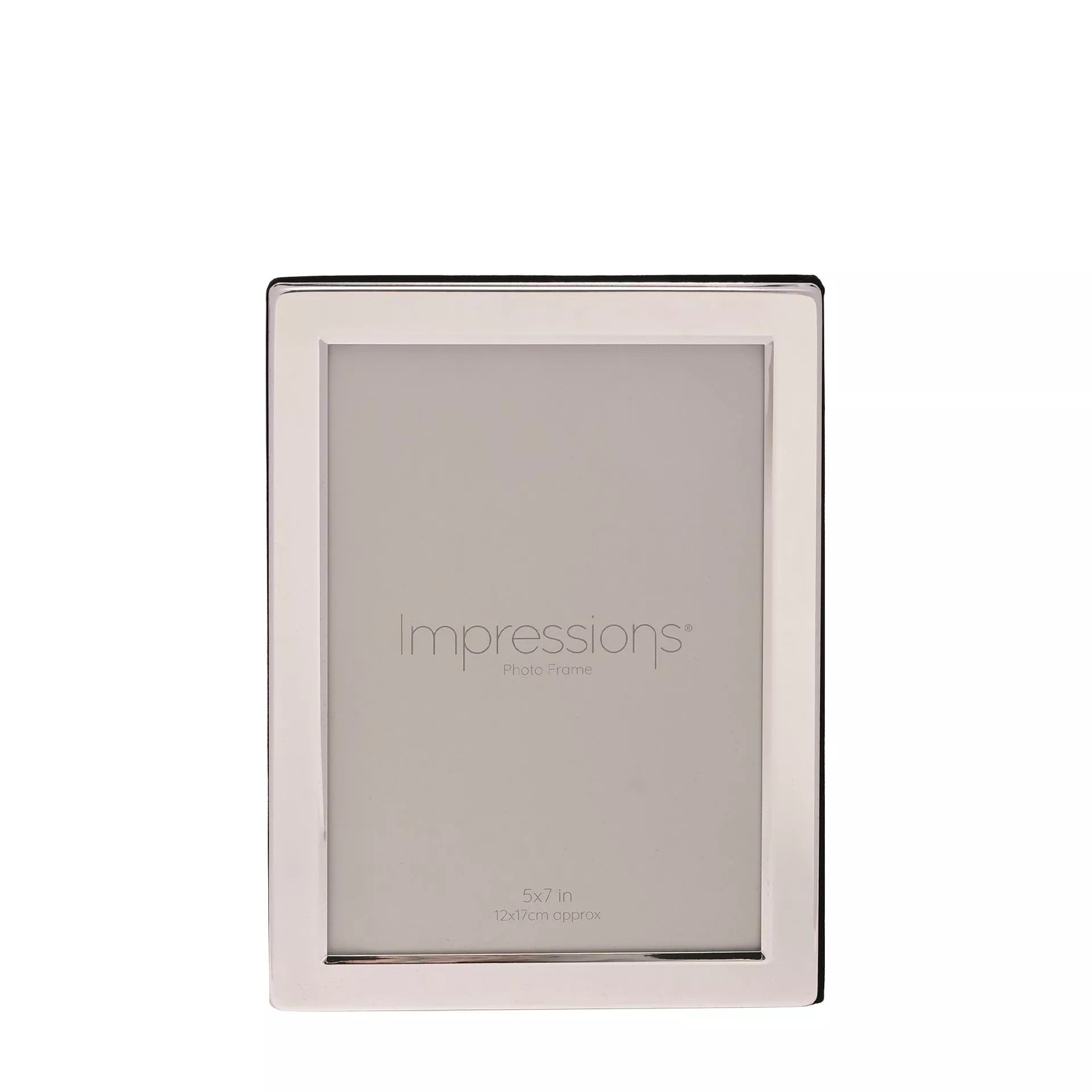 Silver plated 5x7-inch photo frame with flat edge design by Widdop & Co, showcasing a sleek, modern style for displaying photographs.