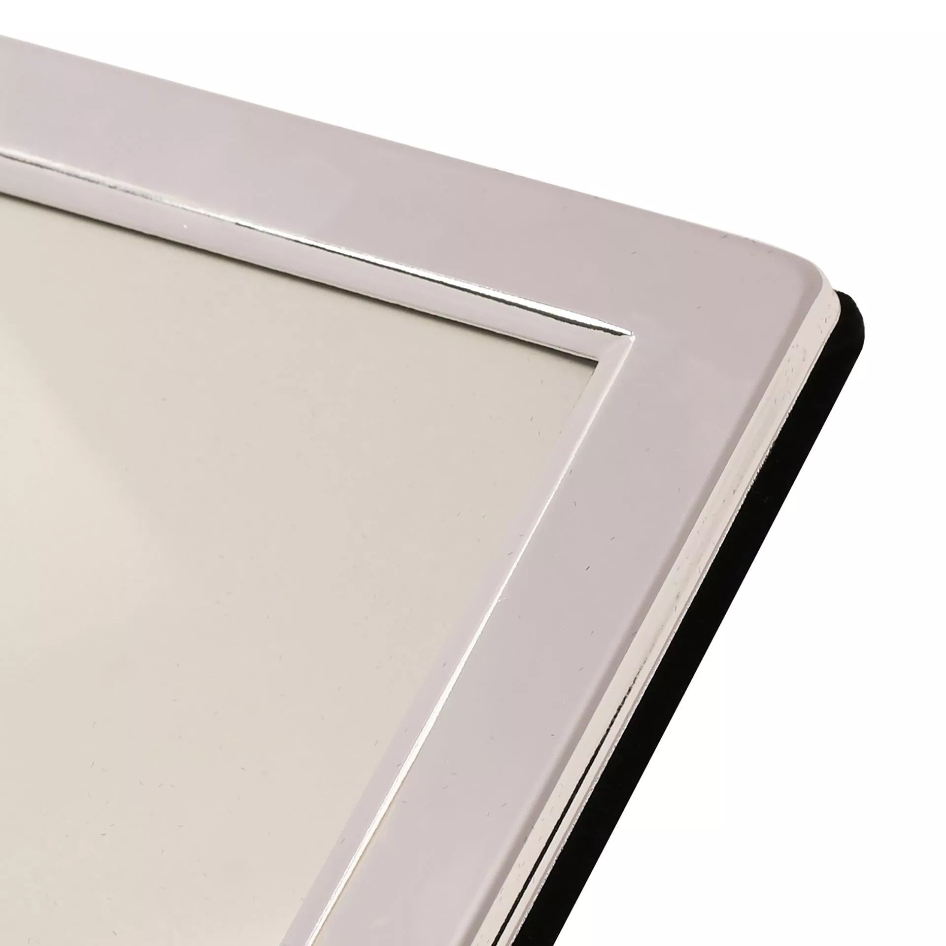 Silver plated 5x7-inch photo frame with flat edge design by Widdop & Co, showcasing a sleek and modern display for photos.
